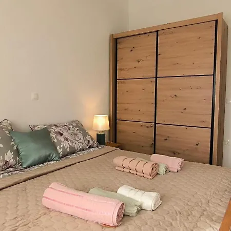 Maja - 3 Bedrooms *