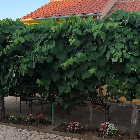 Maja - 3 Bedrooms Apartamento