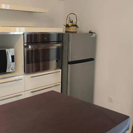 Apartman Maja - 3 Bedrooms Galovac (Zadar)