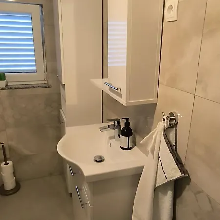 Maja - 3 Bedrooms Apartment